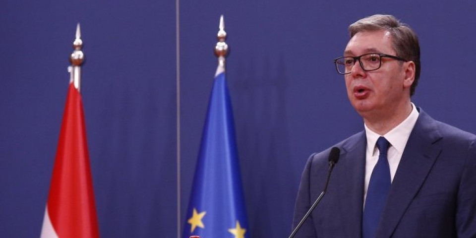 Vučić nakon Mađarske putuje u Grčku: Predsednik u ponedeljak učestvuje na večeri za lidere regiona