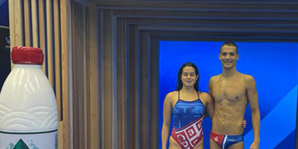 Jelena Kontić i Ivan Martinović plasirali se u finale Svetskog prvenstva u umetničkom plivanju