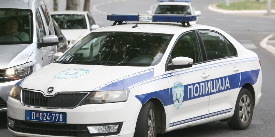 Tuča posle svađe u saobraćaju u Prijepolju! Pretučen vozač kombija, sa teškim povredama završio u bolnici