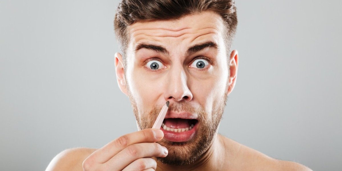 Prestanite da čupkate ili depilirate dlake u nosu! Doktor upozorava zašto to nikako ne smete da radite
