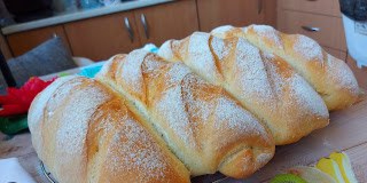 Iskusna domaćica otkriva recept za domaći hleb! Tajna je u ovom sastojku (VIDEO)