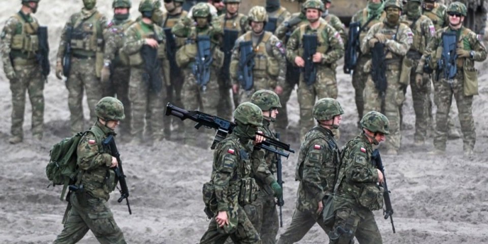 Rusi se spremaju za Poljake! Varšava planira upad na zapad Ukrajine i preuzimanje Lavova, naređenje čeka 70 hiljada vojnika!