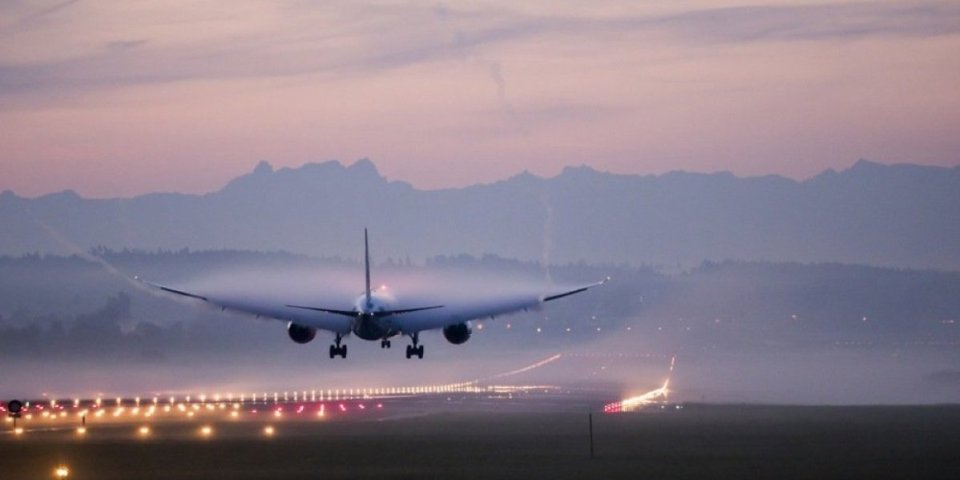 Drama na aerodromu u Mančesteru! Specijalne snage opkolile avion koji je sleteo iz Dubaija