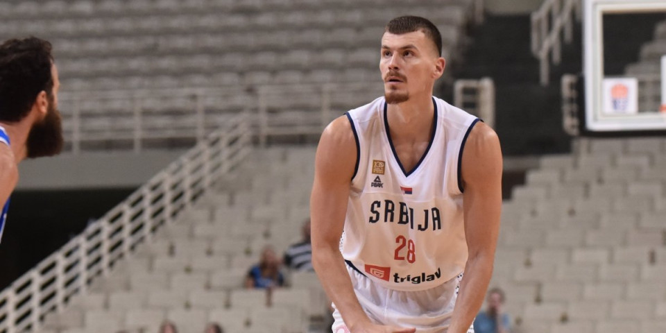 Oglasio se i on zbog Boriše! Važan čovek srpske košarke imao je samo dve reči (FOTO)
