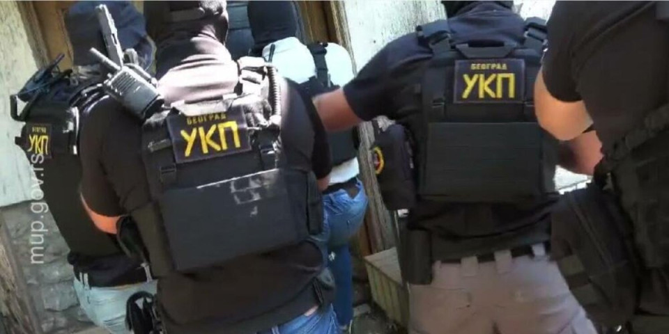Pali sa 20 kg droge u Smederevu! Jedan od uhapšenih na poternici Interpola! (FOTO, VIDEO)