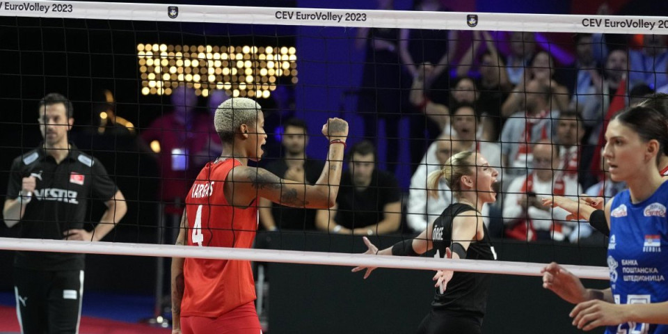 Finale za srčku! Turskoj titula posle pet setova, Srpkinje evropske vicešampionke! (VIDEO+FOTO)