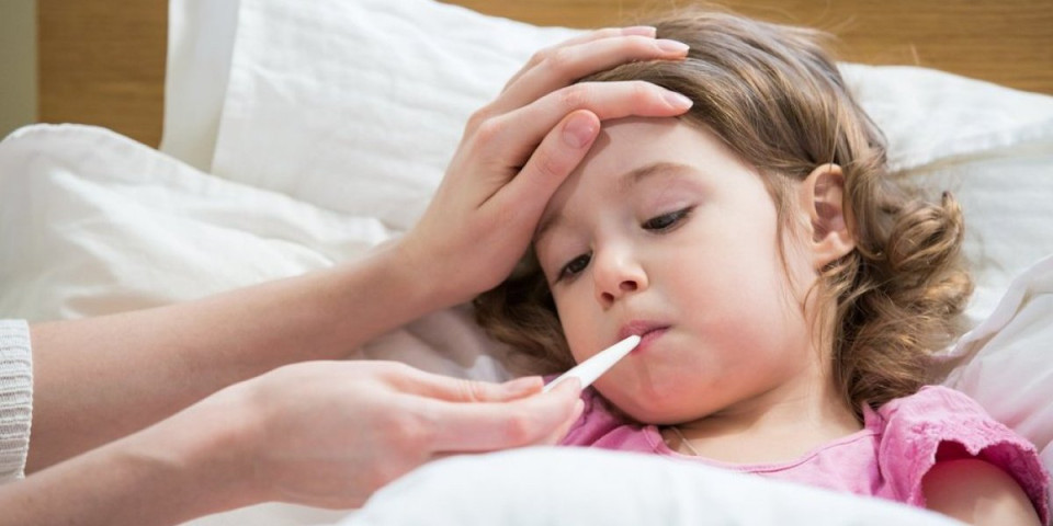Smrt devojčice od gripa zabrinula i roditelje u Srbiji! Pedijatar upozorava kada je virus fatalan: Vodite dete kod lekara!