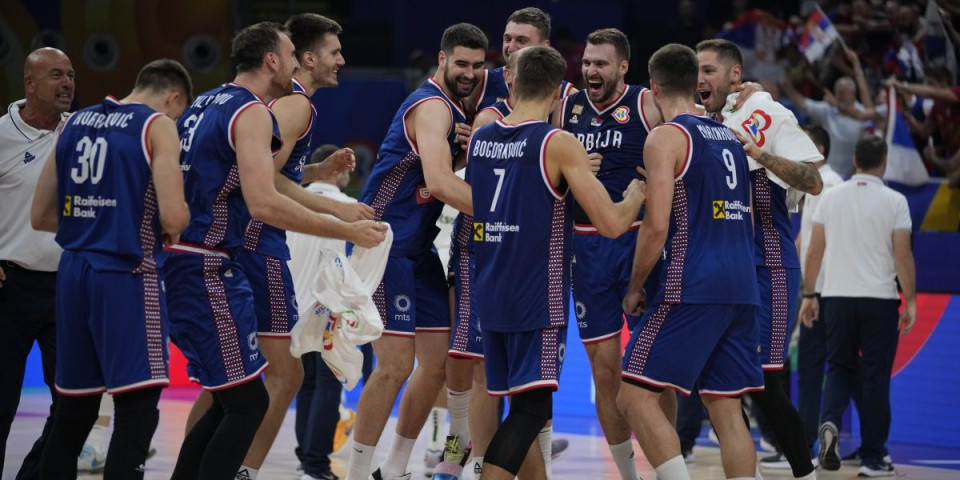 Srbijo, slavi - košarkaši idu na Olimpijske igre! Protiv Kanade za finale Mundobasketa!