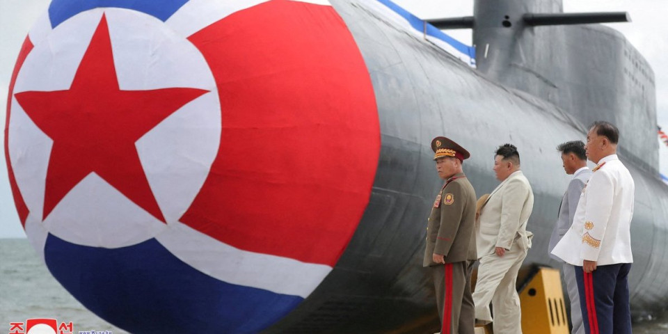Šamarčina Vašingtonu! Kim porinuo prvu podmornicu za taktički nuklearni napad, znate li gde će patrolirati?!! (FOTO)