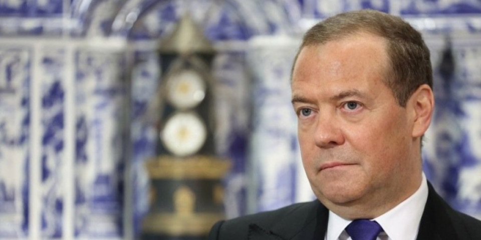 Medvedev prvi reagovao na Putinovu pobedu na izborima!