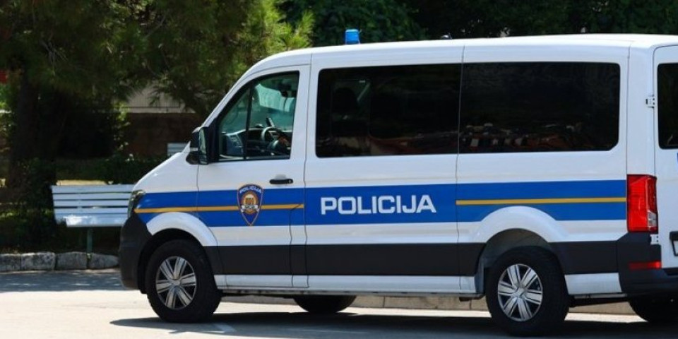 Pronađeno telo policajke ispred porodične kuće: Tragedija u Jablanici