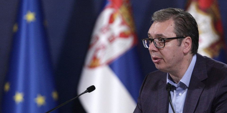 Sa velikom tugom sam primio vest o smrti Ištvana Pastora! Predsednik Vučić uputio saučešće porodici lidera SVM