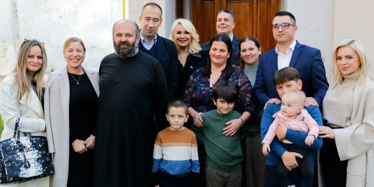 Ovo je temelj države! Ministarka Kisić u poseti desetočlanoj porodici Lazić