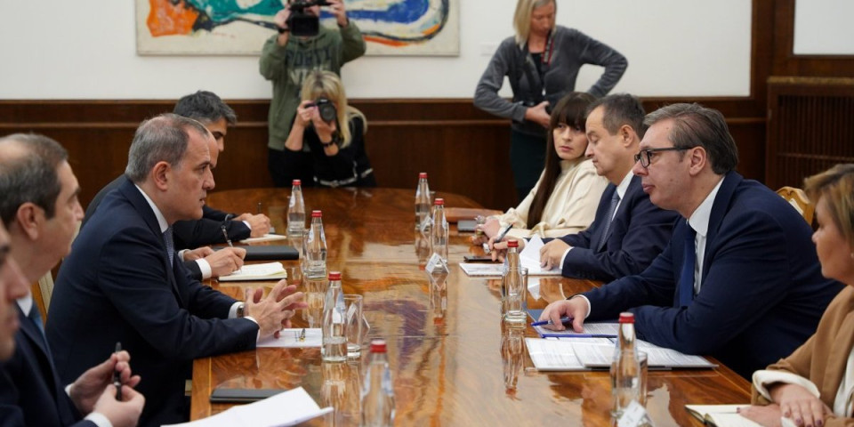 Važan sastanak! Vučić razgovarao sa ministrom spoljnih poslova Azerbejdžana (FOTO)