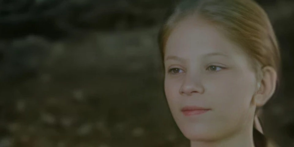 Rasplakala je celu Srbiju: Evo kako danas izgleda Vesna iz filma "Ptice koje ne polete", promenila je zanimanje (FOTO)