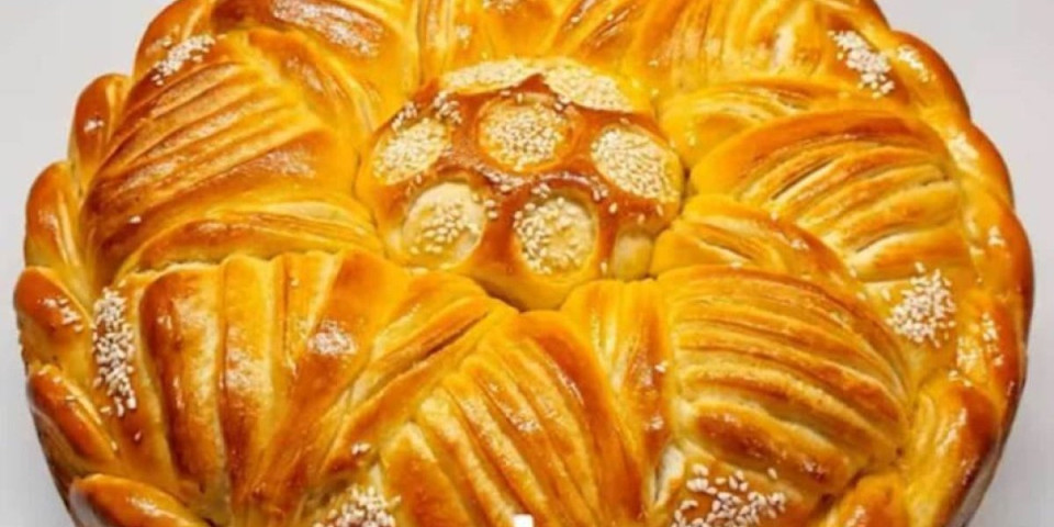 Najukusniji slavski kolač za Aranđelovdan! Sija kao dukat, a vrlo lako se sprema (VIDEO)