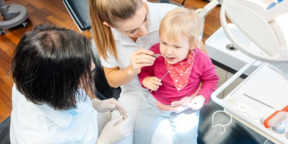 Katastrofalno stanje zuba kod građana Srbije, veliki broj dece ima ozbiljna oboljenja: Prvi karijes već u trećoj godini