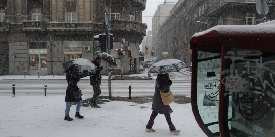 Zabeleće se Beograd i ovi delovi Srbije! Hitno upozorenje RHMZ: Stižu nam velike količine snega