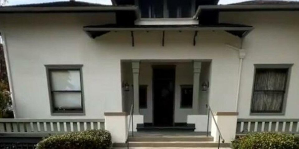 Ja sam poslednji preživeli član porodice! Kupili su kuću staru 130 godina, a onda je stiglo jezivo pismo (VIDEO)