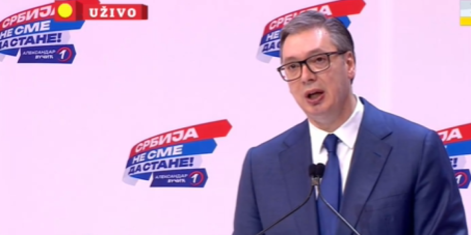 Vučić u Novom Sadu - Pozivam vas da ih pobedimo najubedljivije do sada! (VIDEO)