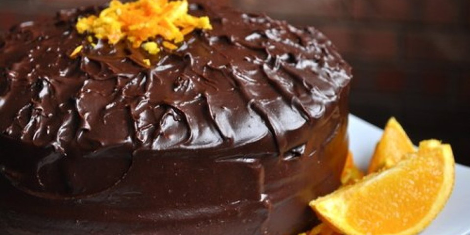 Sočna i preukusna! Napravite čokoladnu tortu sa pomorandžama