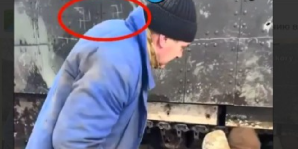 Šta je to ispisano na američkim tenkovima u Ukrajini? Skandalozni snimak slučajno isplivao u medije(VIDEO)