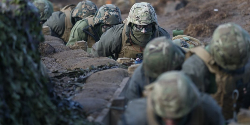 Britanski specijalci u Ukrajini testiraju novu taktiku protiv Rusa! Šef američkih komandosa otkrio strogo čuvanu tajnu!