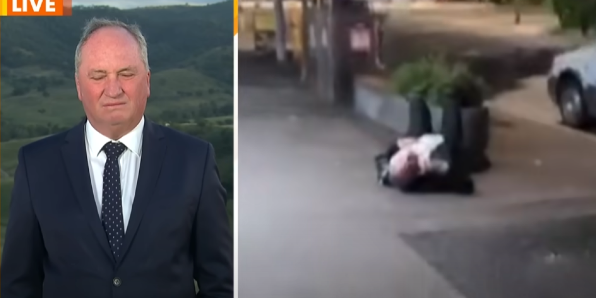 Opozicionar pravio budalu od sebe! Snimili kako se mrtav pijan kotrlja, psuje i leži nasred ulice (VIDEO)