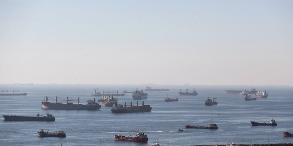 Potonuo teretni brod kod Istanbula! Nestalo šest članova posade, u toku akcija spašavanja