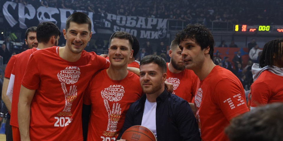 Crveno-belo slavlje u Nišu! Teodosić i Mitrović poveli navijanje! (VIDEO)