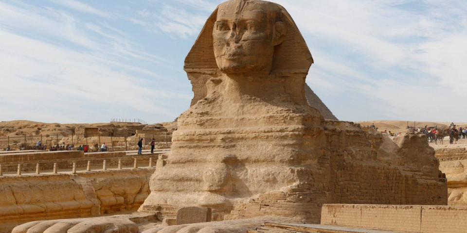 Nisu je izgradili ljudi! Nova studija naučnika rasvetlila je kako nastala čuvena Sfinga u Egiptu! Šta reći, da im verujemo?!