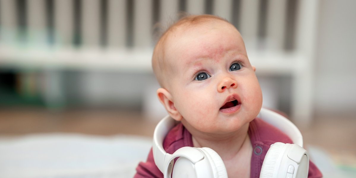 Ova beba je medicinsko čudo! Rođena je sa dugačkim jezikom - prizor koji tera suze na oči (FOTO)