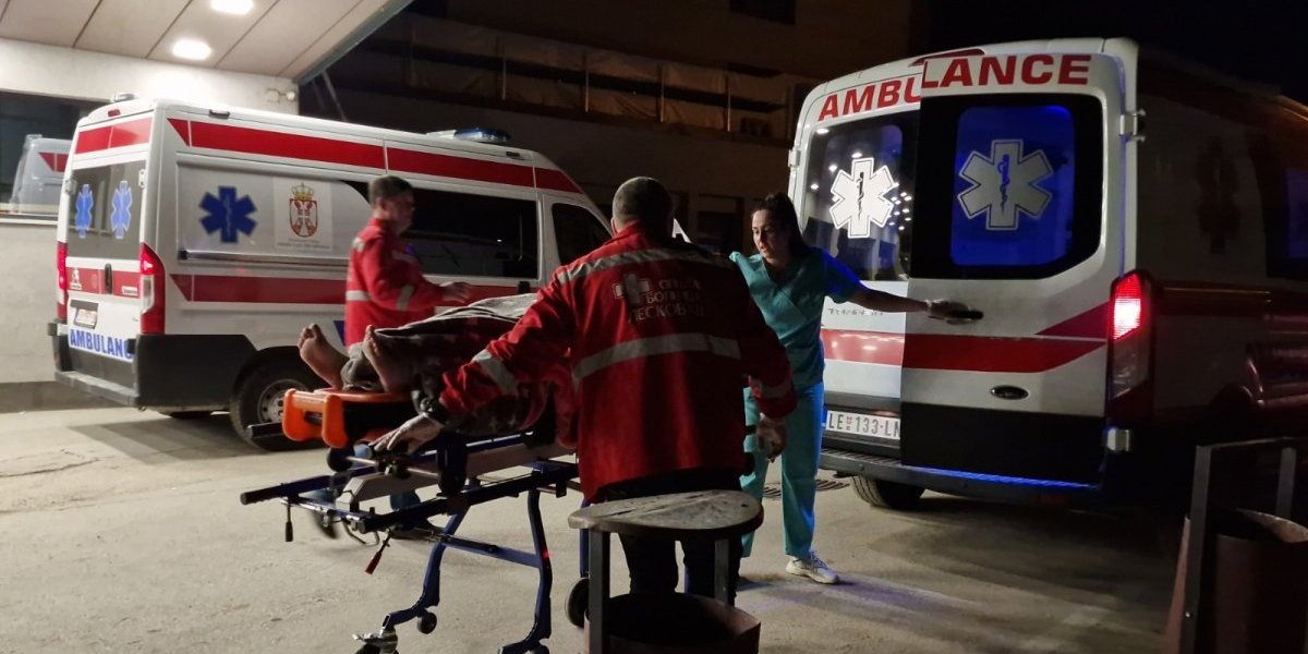Stanje povređenih u stravičnoj nesreći u Leskovcu: Povređena šest tinejdžera