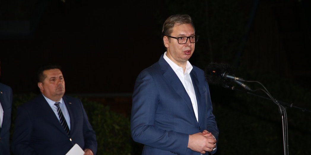 Uznemireni su i Srbi i Bošnjaci! Vučić o incidentima u Novom Pazaru: 21 kamion ušao u Šestovo, deo naseljen Srbima