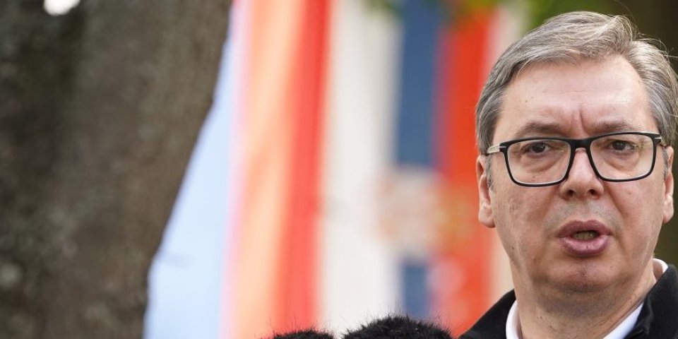 Novi napadi na predsednika Srbije - Koordinisana rafalna paljba regionalnih medija po Vučiću! (VIDEO)