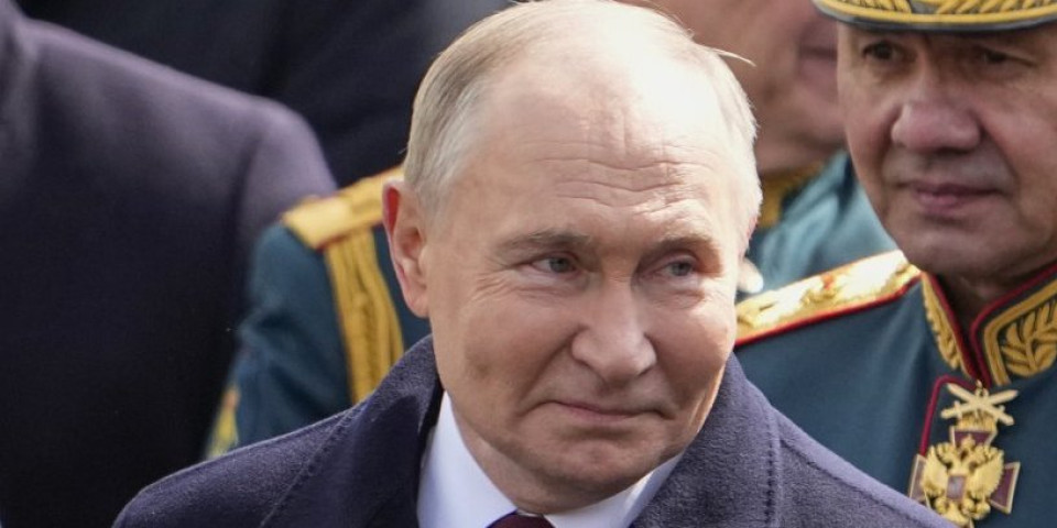Putin potpisao sudbonosni papir! Baš uoči Dana pobede... Rusija ne sme da čeka, sprema se za zlo koje dolazi!