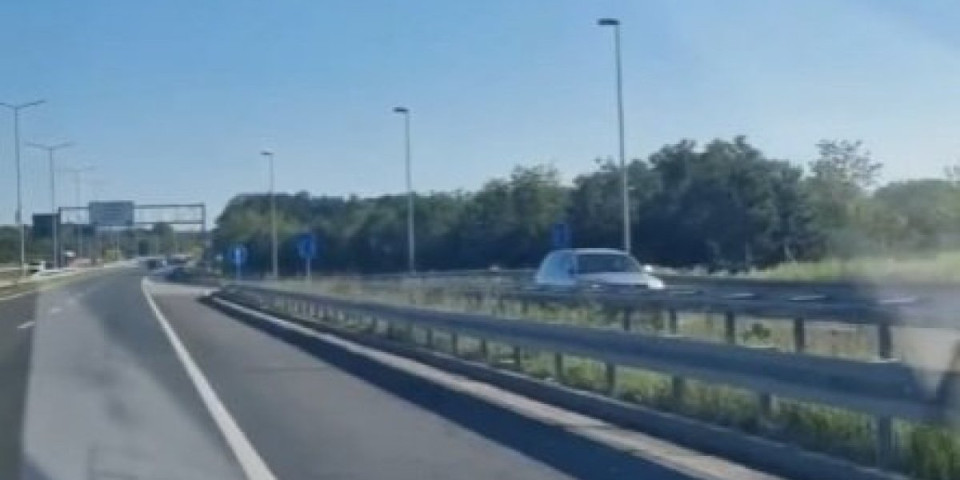Još jedna kamikaza na putu! Vozi kontra smer na Ibarskoj magistrali kod Orlovače (VIDEO)