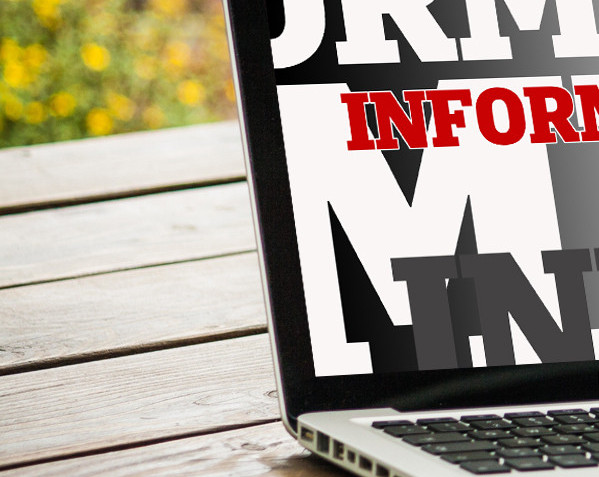 (FOTO) ISTINITE ŽIVOTNE PRIČE Dečak i pas dele prošlost - usvojeni su, ali i istu ODEĆU!