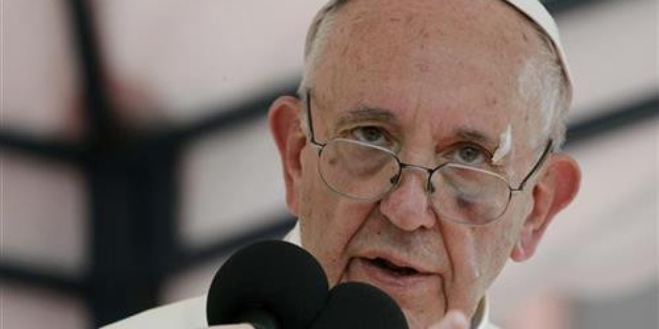 VATIKAN KRENUO U OBRAČUN! Papa ukinuo oznaku tajnosti u slučajevima pedofilije!