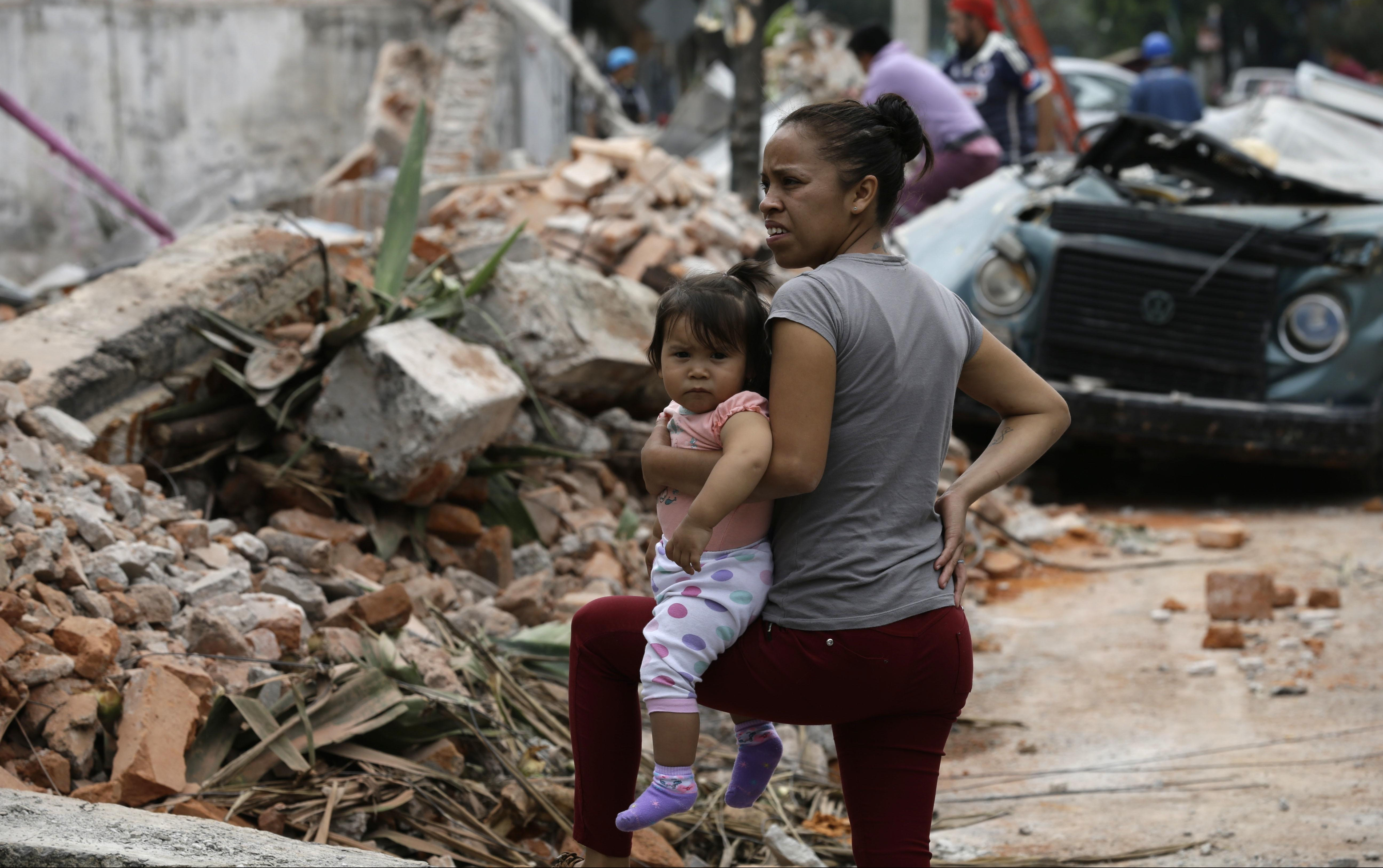 (VIDEO/FOTO) KATAKLIZMA U MEKSIKU! Više od 60 mrtvih u stravičnom zemljotresu, STRAHUJE SE DA TU NIJE KRAJ!
