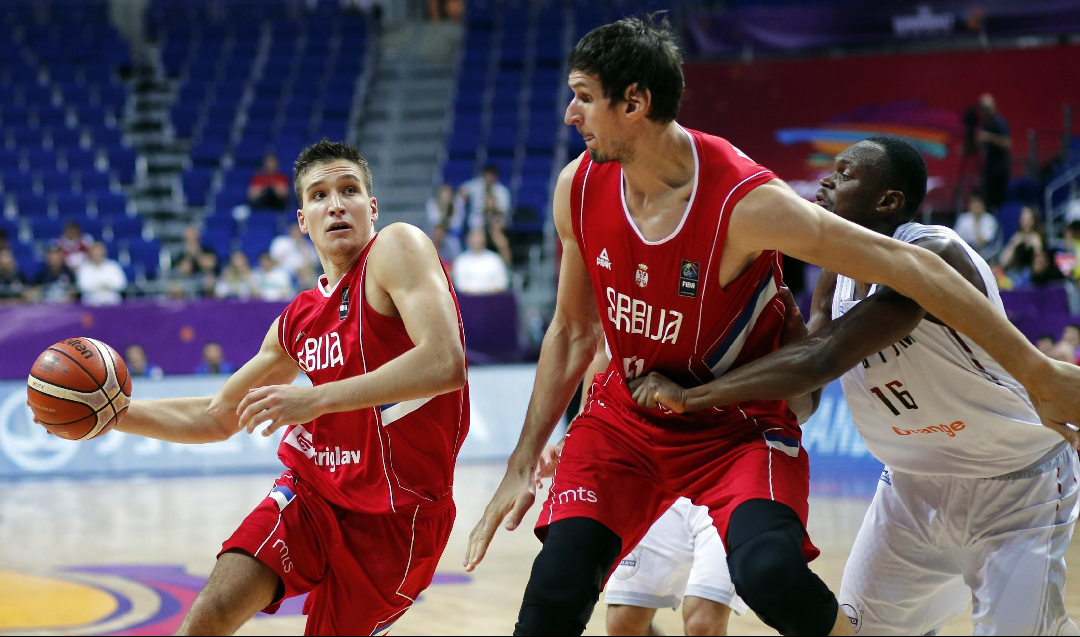 NOVE RADOSNE VESTI ZA ĐORĐEVIĆA! Osim Jokića još jedan NBA igrač će nositi dres Srbije na Mundobasketu!
