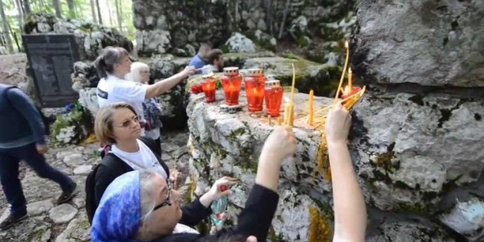 Odata počast žrtvama logora "Jadovno" u NDH! 80 godina od stradanja na Pagu