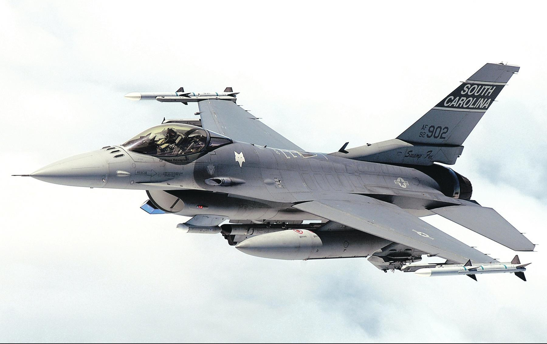 Poljska ŠALJE Ukrajini "sovjetske lovce", ako dobiju F-16 OD AMERA!