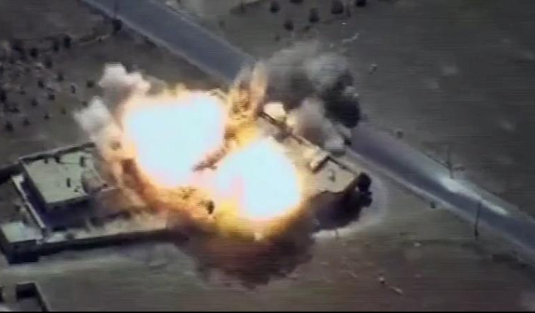 (VIDEO) RUSI SATIRU DŽIHADISTE U SIRIJI! Sa šest krstarećih raketa "kalibar" napravili haos teroristima!