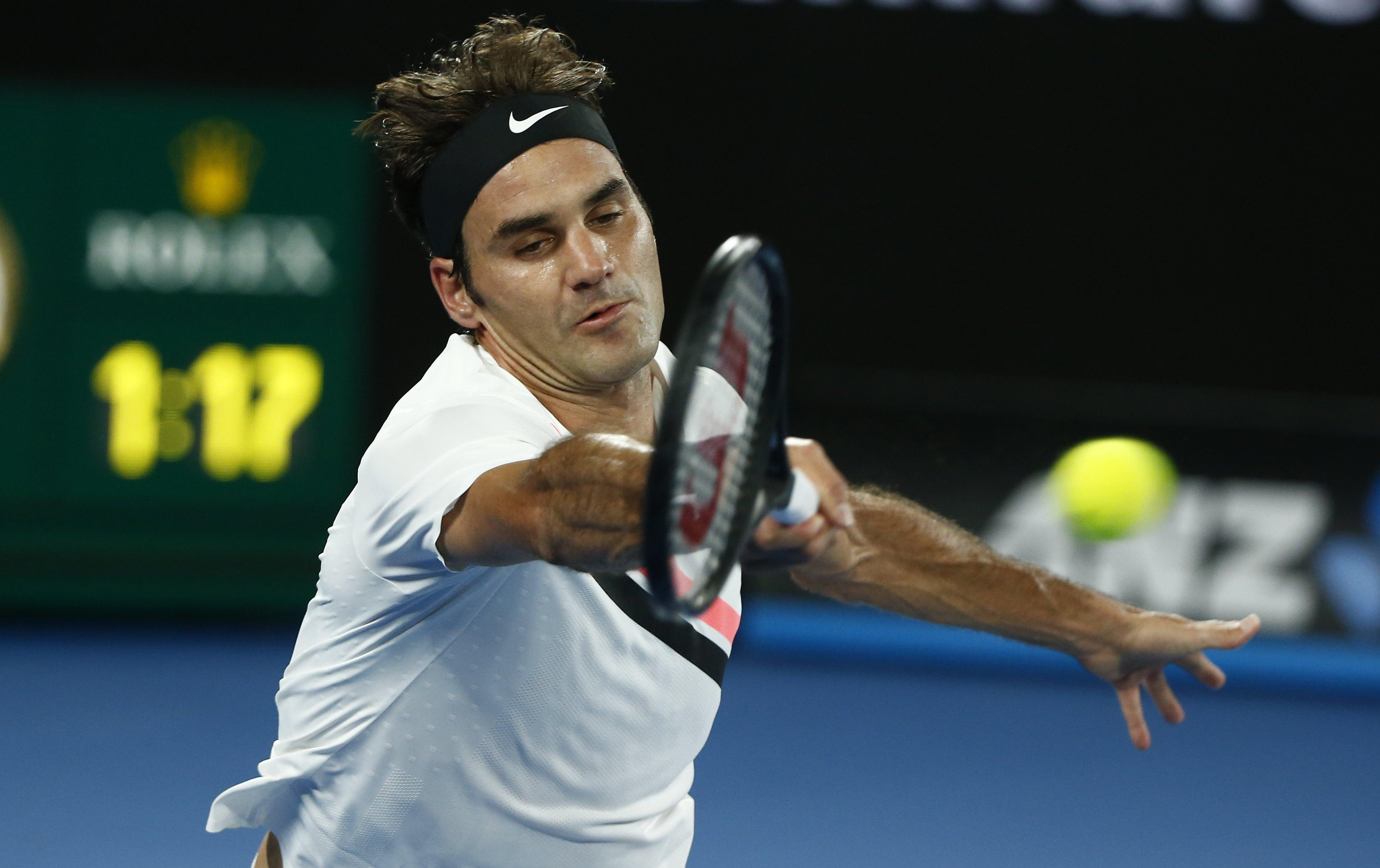 NOVAK MI DELUJE BAŠ DOBRO! Federer pohvalio Đokovića za igru protiv Monfisa