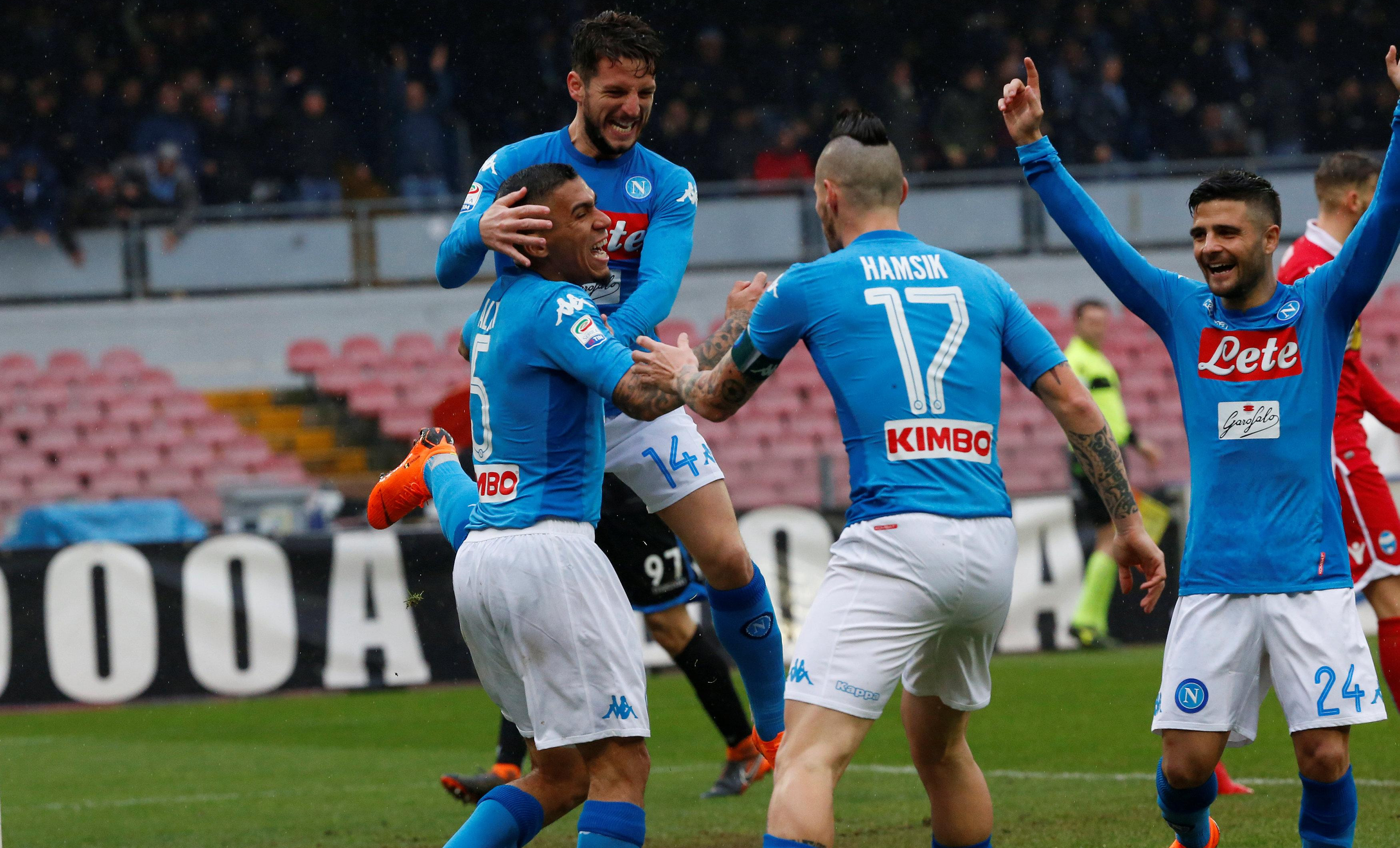 (VIDEO) SERIJA A: Napoli ne da tron, Benevento se koprca!