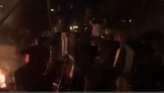 (VIDEO) PALA KRV U TEHERANU: Protesti derviša, tri policajca ubijena!