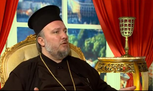 PROTOJEREJ VELIBOR DŽOMIĆ: Nije na Venecijanskoj komisiji da sudi o veri u Crnoj Gori
