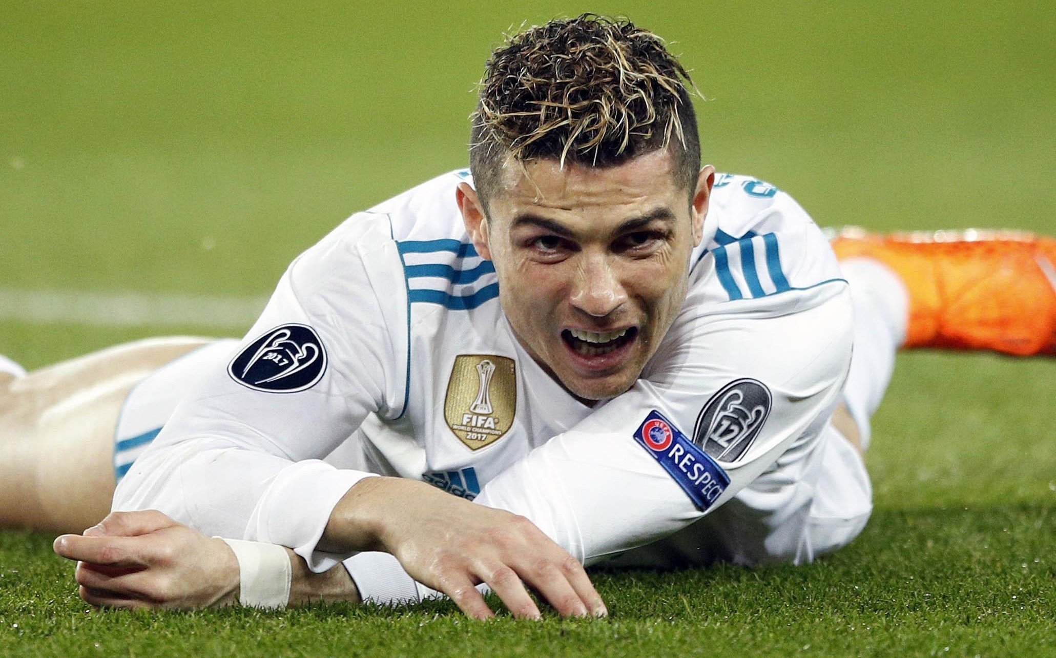 ŠPANCI NISKO UDARAJU! Ronaldo pred meč sa "furijom" dobio dve godine zatvora i plaća 19 miliona evra!