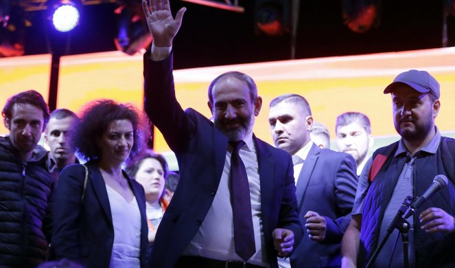 Premijer Jermenije pozdravio  Bajdenovu izjavu i poručio: OVO JE VELIKI DAN ZA NAŠ NAROD!